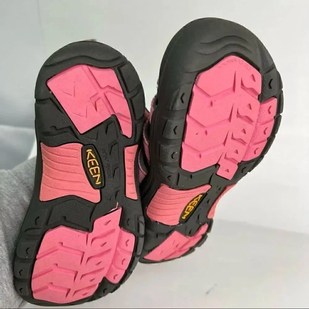 Keen Pink Water Shoes Size 3